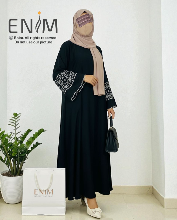 Enim Signature Abaya